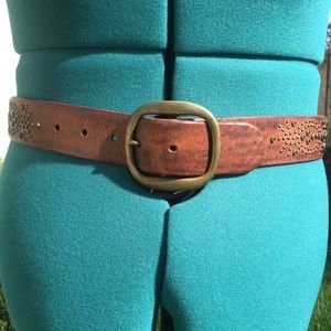 Abercrombie GIRLS' L/XL Studded Leather Belt